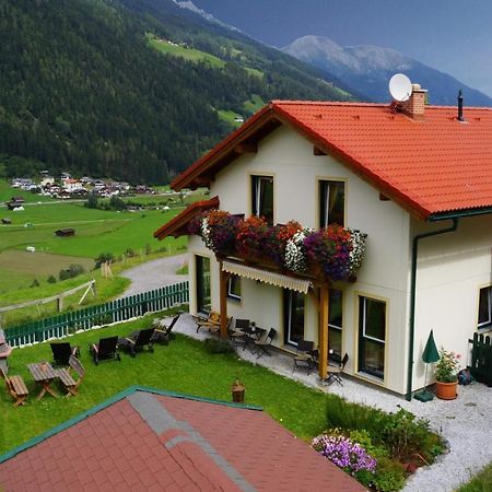 Chalet Olympia Neustift im Stubaital Ngoại thất bức ảnh