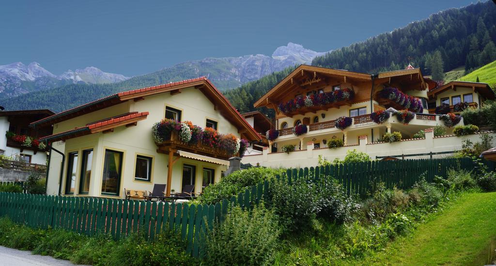 Chalet Olympia Neustift im Stubaital Ngoại thất bức ảnh