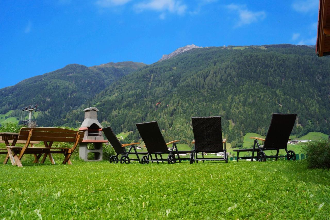 Chalet Olympia Neustift im Stubaital Ngoại thất bức ảnh